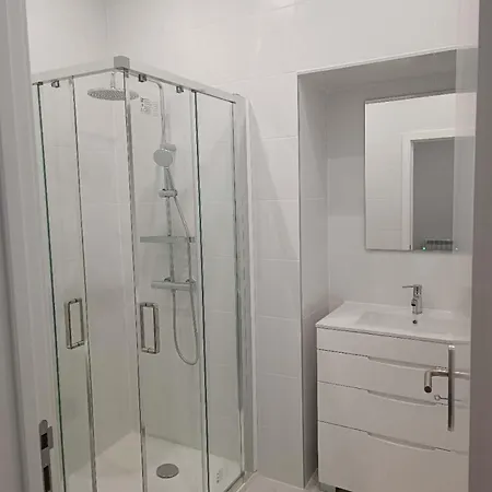 Casalondres Emtr77 Pensjonat 3*