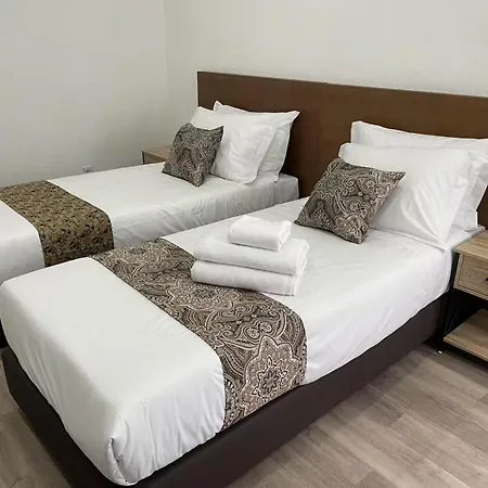 Casalondres Emtr77 Guest house
